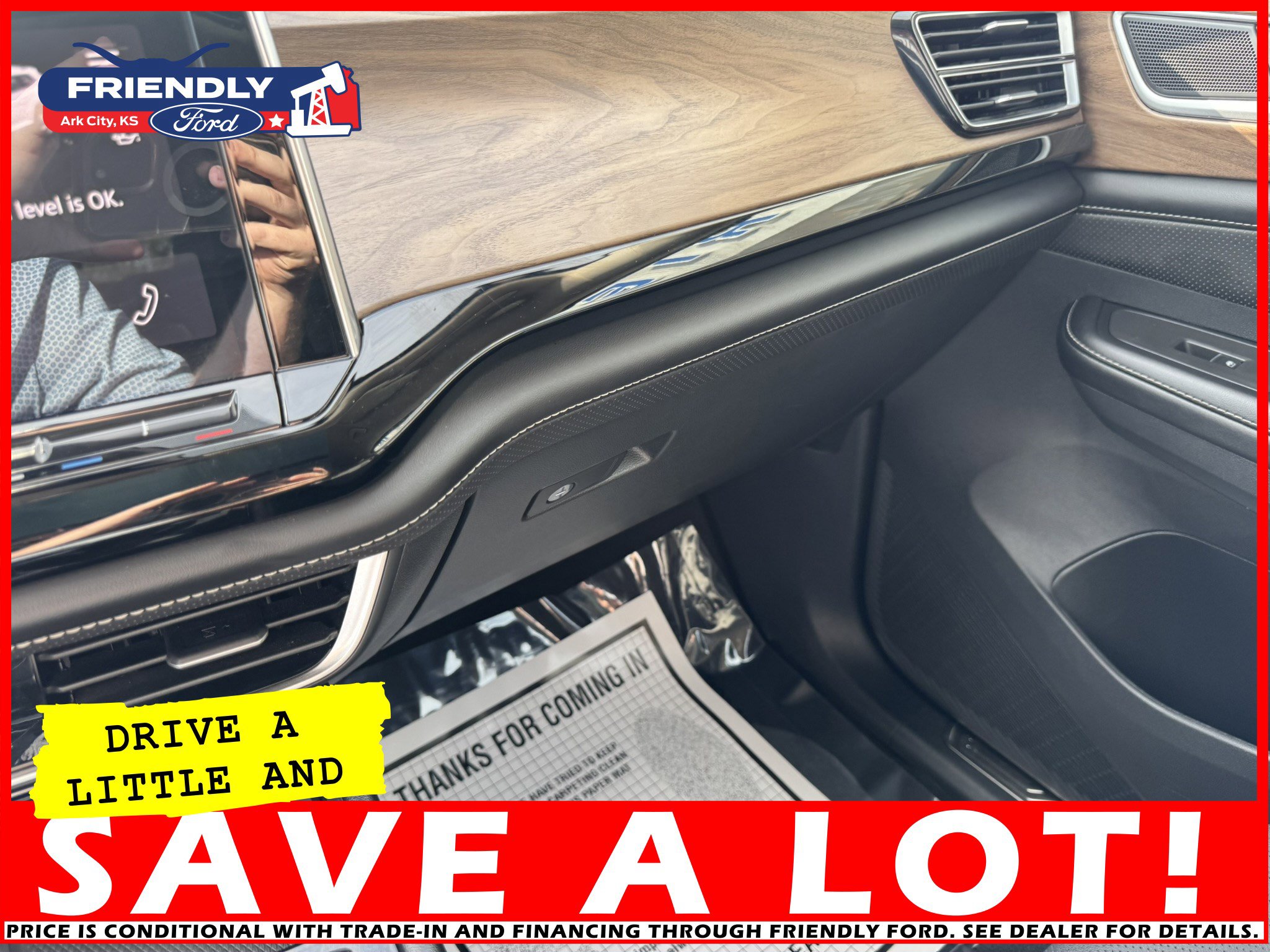 Used 2024 Volkswagen Atlas SE image 31