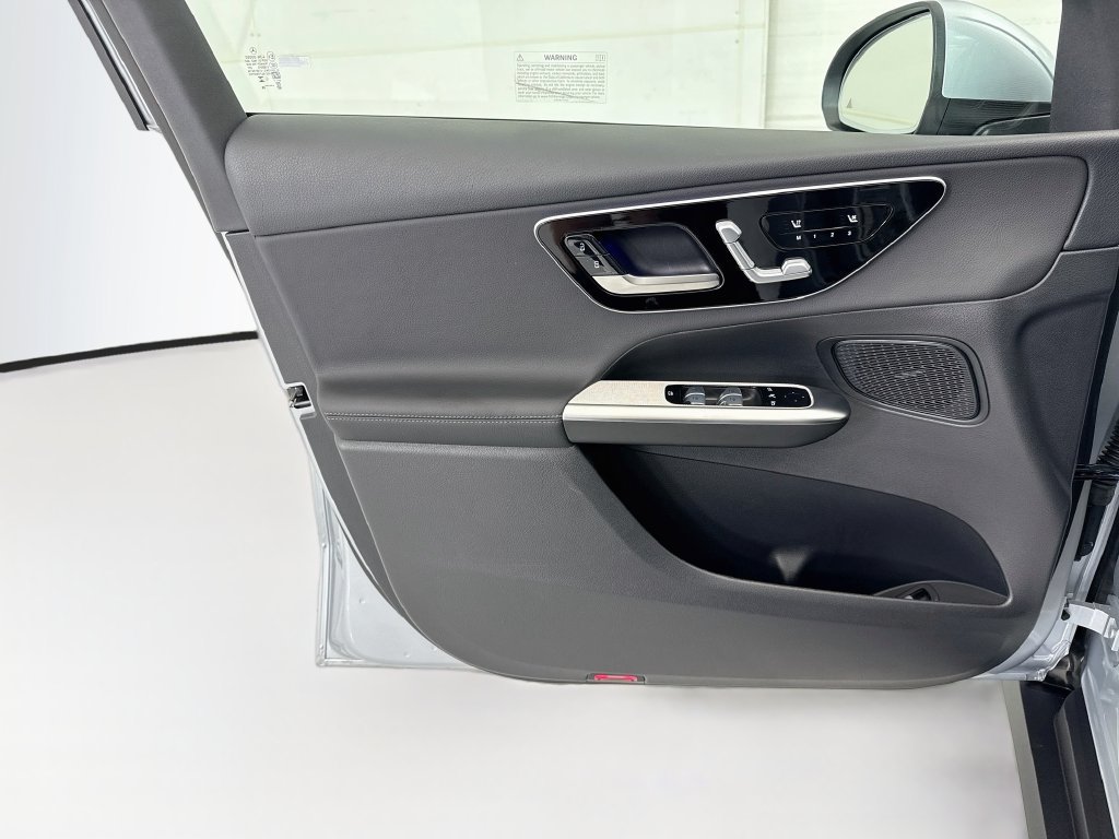Certified 2026 Mercedes-Benz GLC 300 image 22
