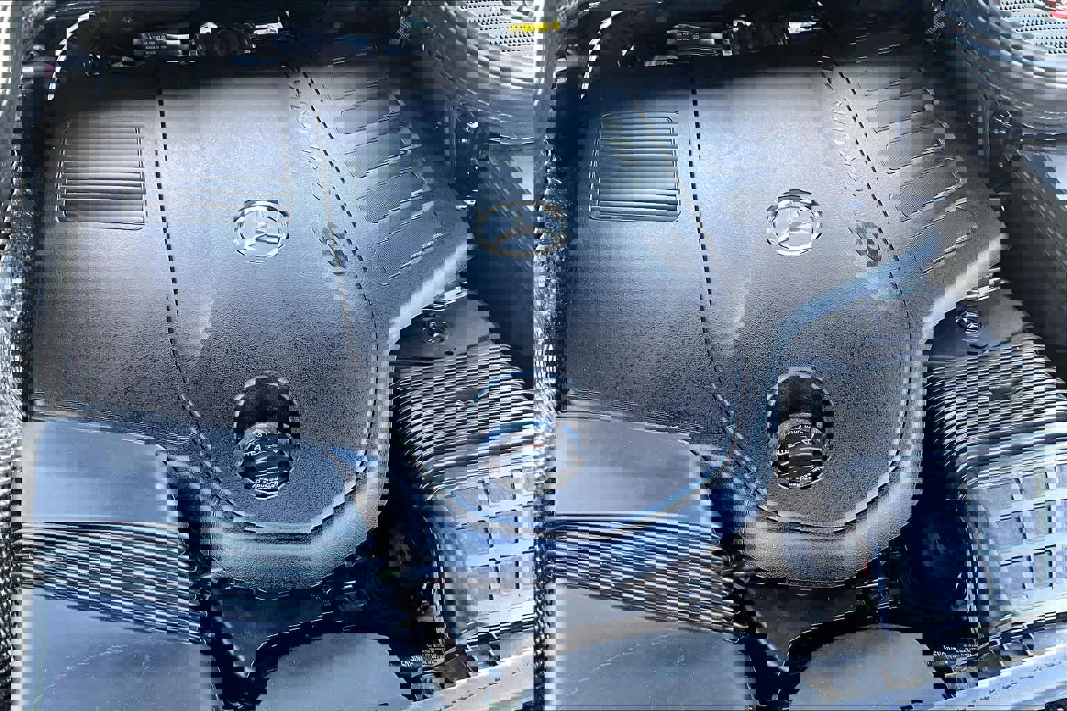 Used 2025 Mercedes-Benz GLS 450 4MATIC image 35