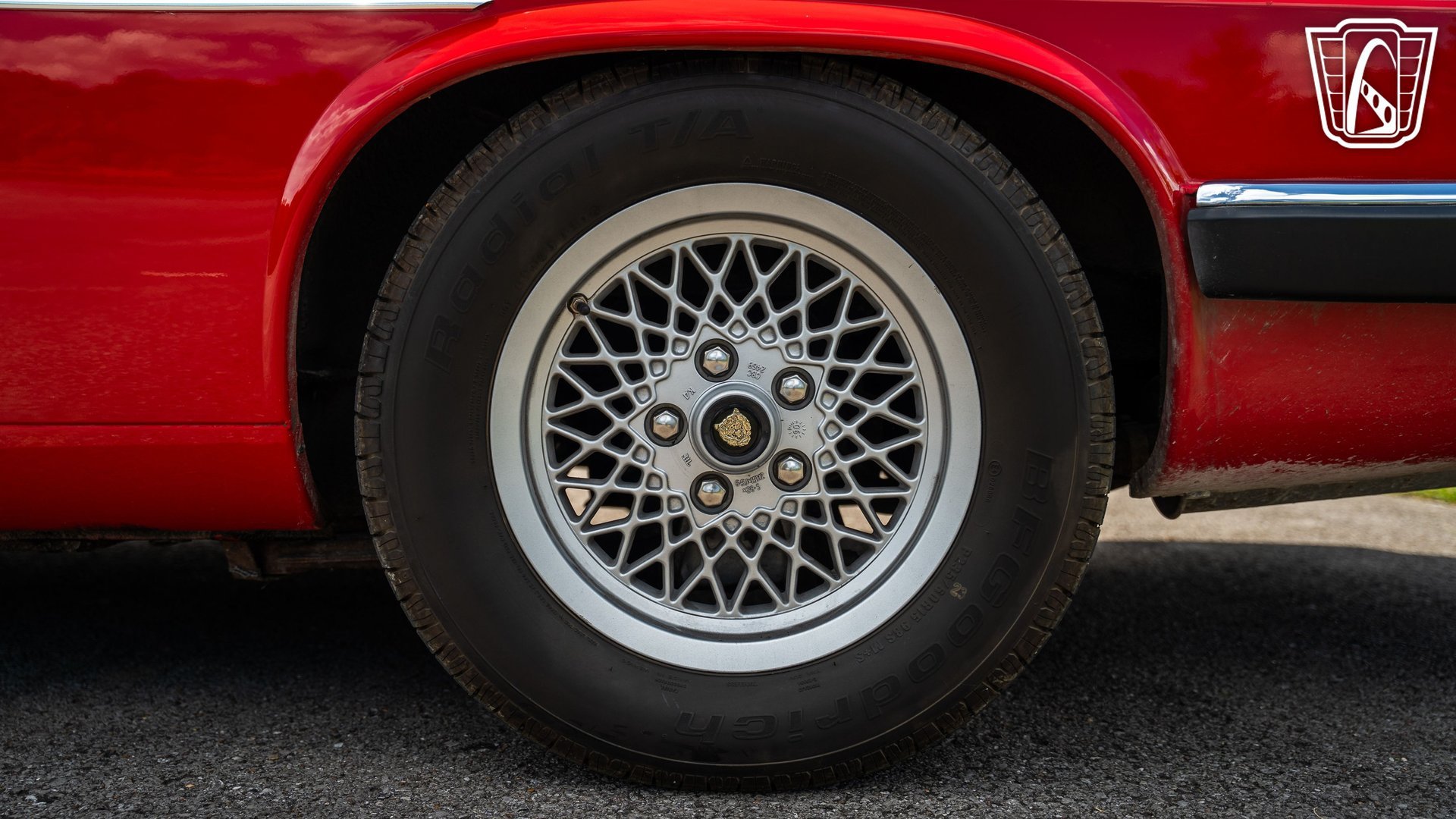Used 1990 Jaguar XJS V12 Convertible RWD image 39