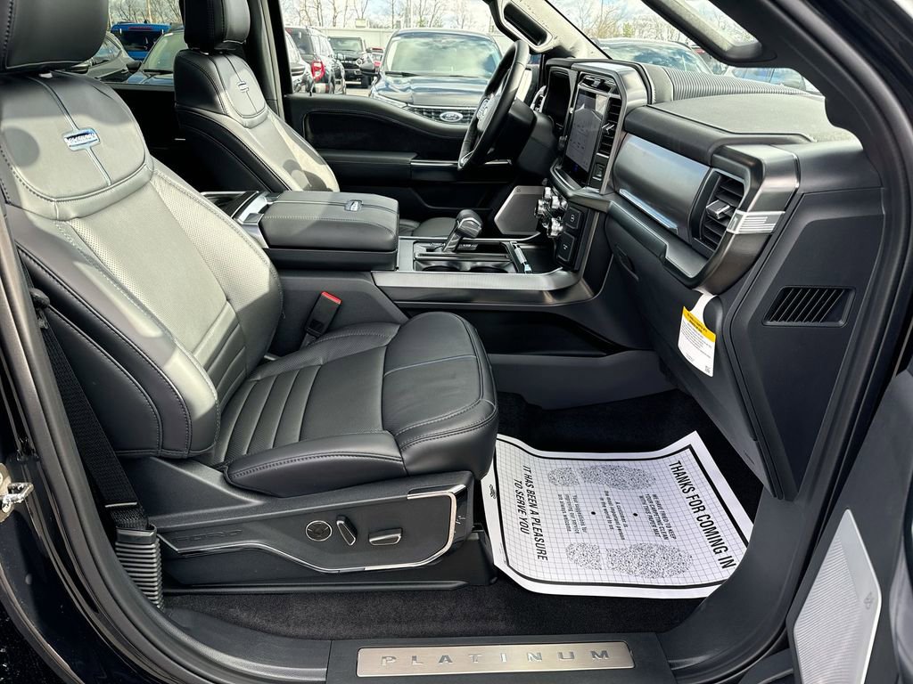 New 2025 Ford F150 Platinum w/ Equipment Group 702A High image 24