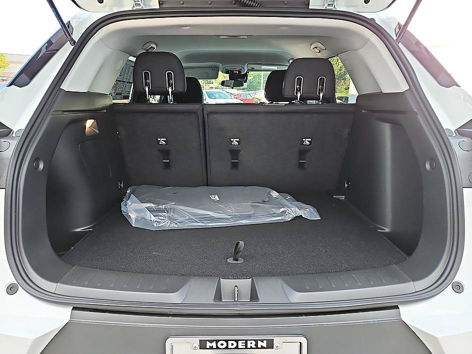 New 2026 Chevrolet TrailBlazer LT FWD image 11