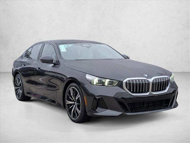 Used 2026 BMW 530i w/ M Sport Package image 6