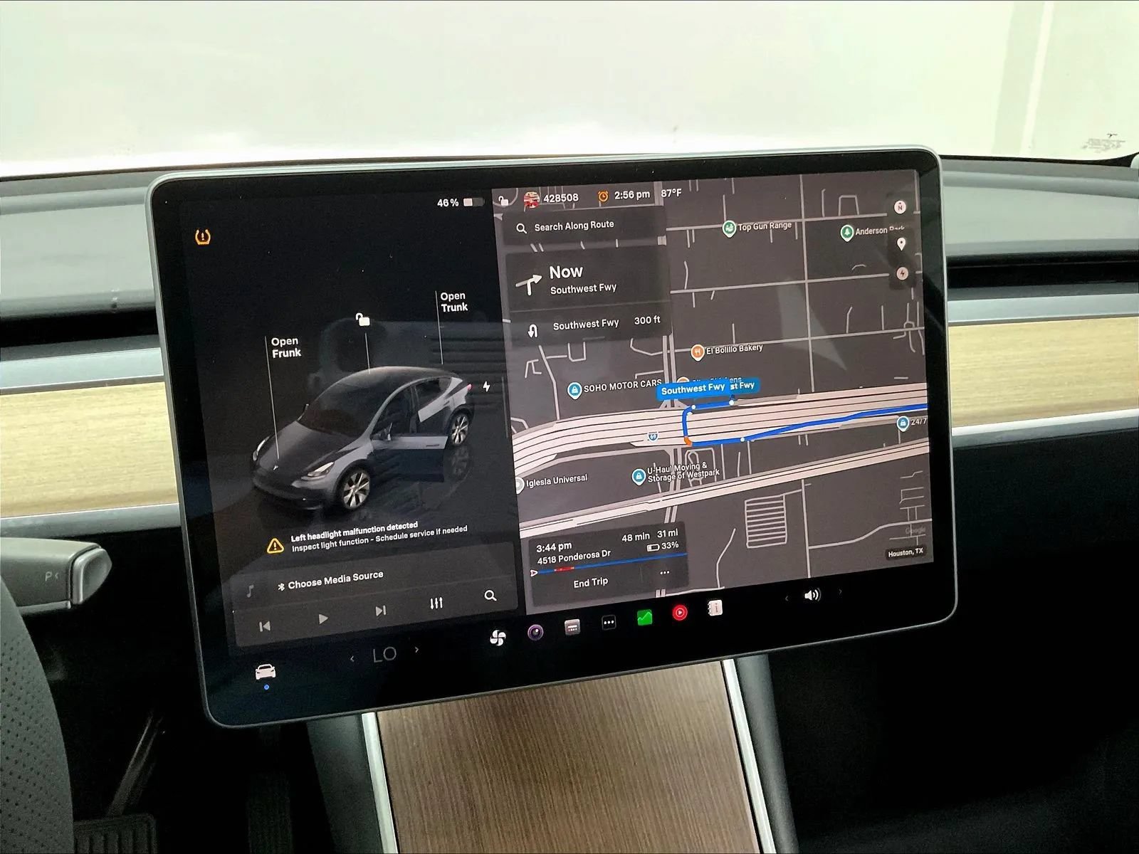 Used 2023 Tesla Model Y Long Range AWD/4WD image 43