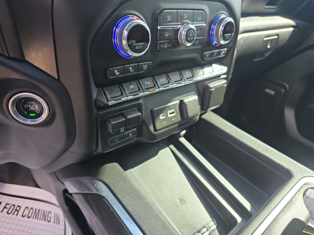 Used 2022 GMC Sierra 1500 AT4 w/ AT4 Premium Package image 14