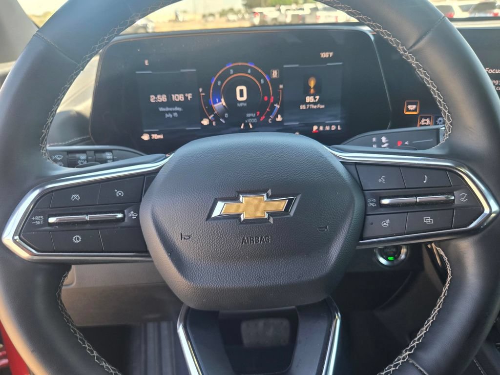 Used 2026 Chevrolet Traverse LT FWD image 29