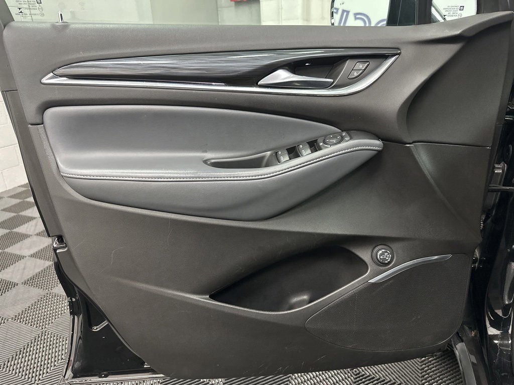 Used 2021 Buick Enclave Essence w/ LPO, Floor Liner Package image 18