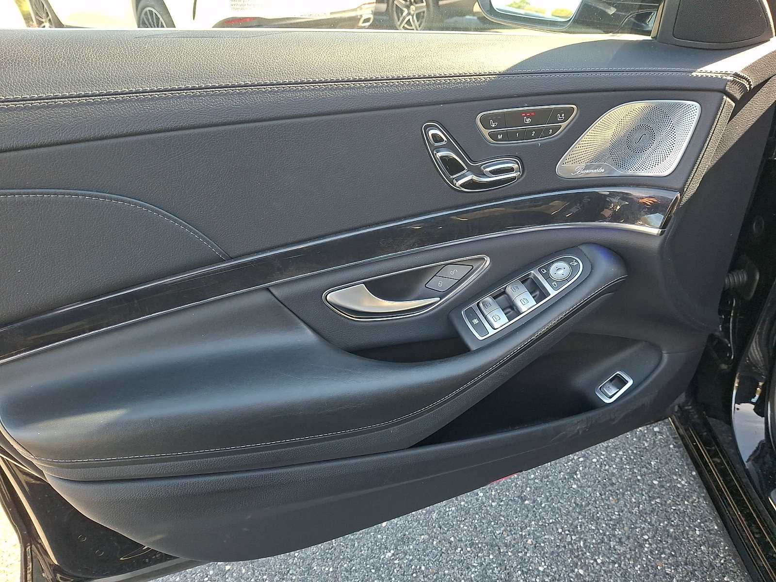 Used 2020 Mercedes-Benz S 560 4MATIC Sedan image 12