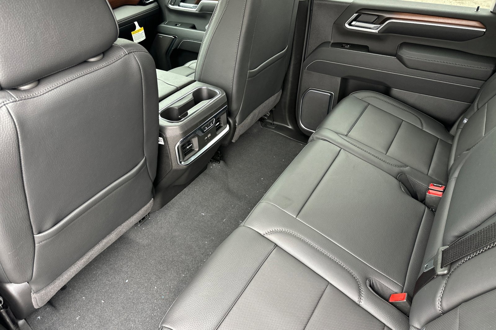 New 2026 GMC Sierra 2500 Denali w/ Denali Reserve Package image 12