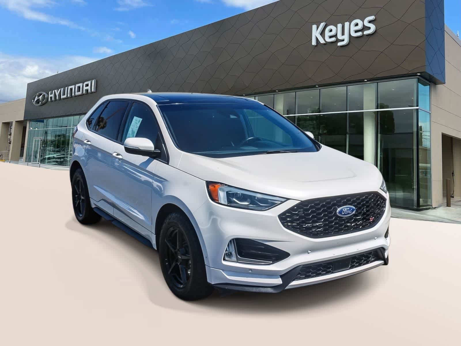 Used 2019 Ford Edge ST w/ Equipment Group 401A AWD/4WD image 3