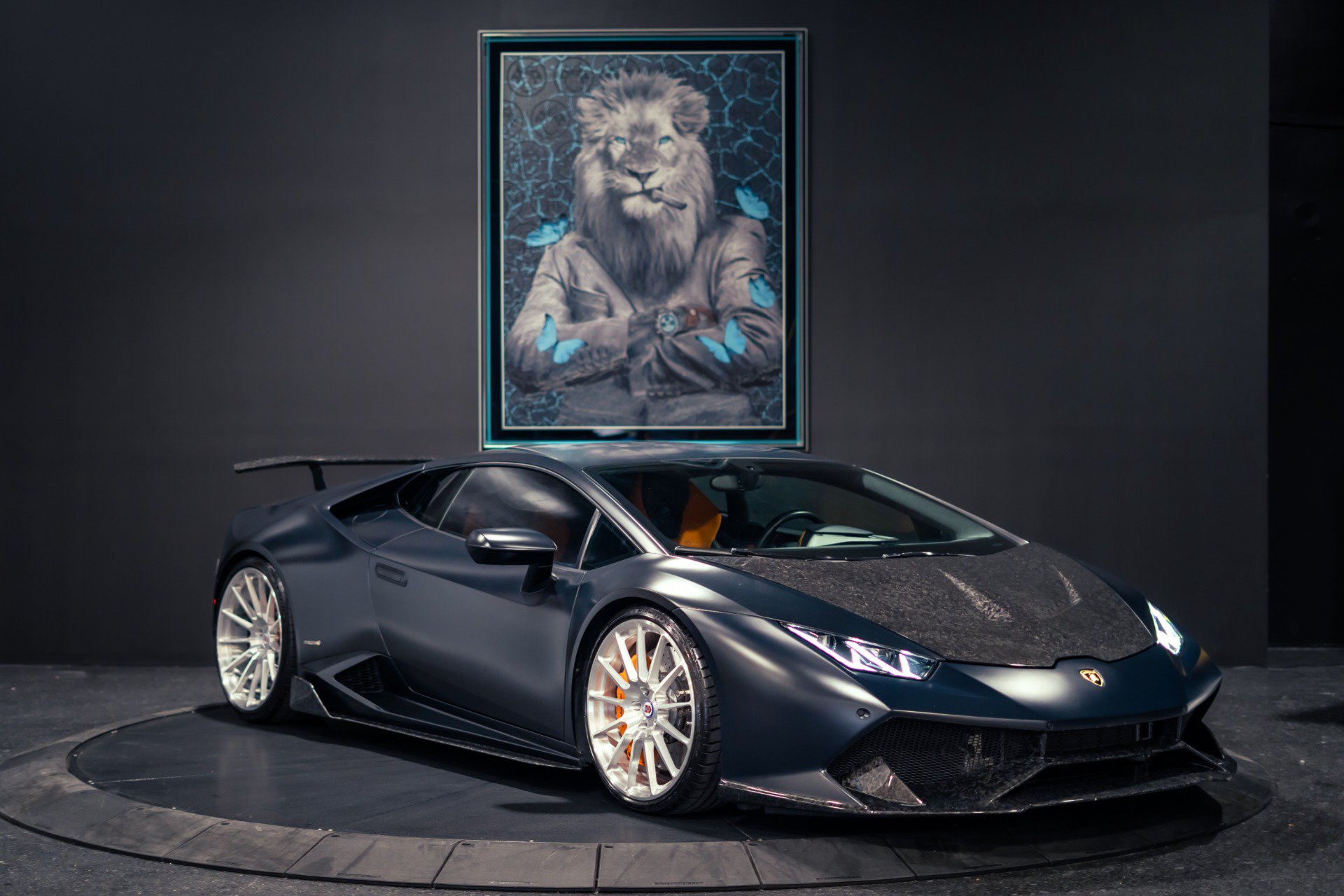 Used 2015 Lamborghini Huracan LP 610-4 AWD/4WD image 13