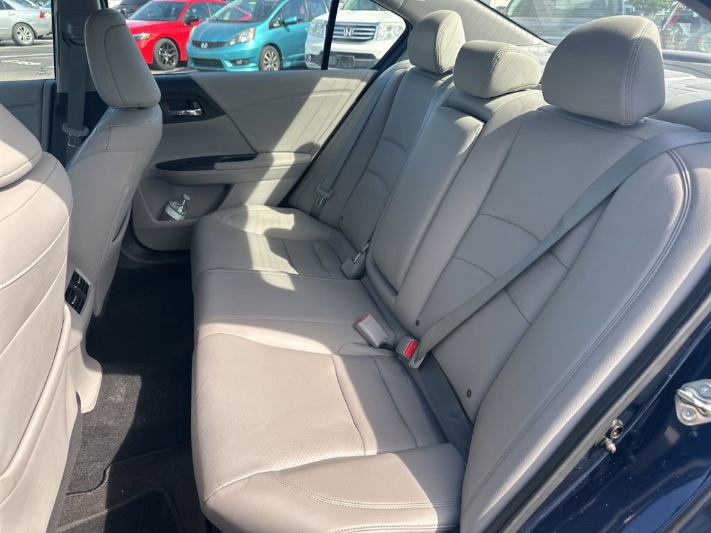 Used 2015 Honda Accord EX-L image 14