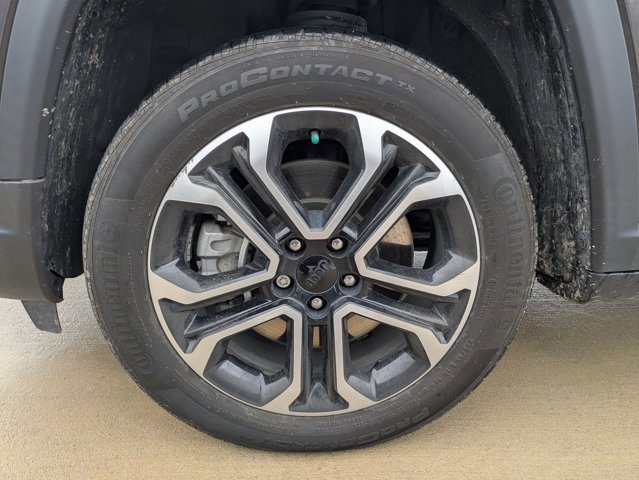 Used 2024 Jeep Compass Limited image 19