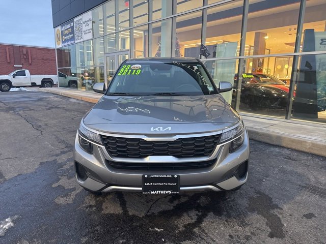 Certified 2023 Kia Seltos LX image 2
