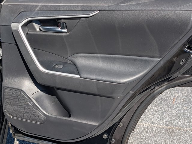 Used 2022 Toyota RAV4 XLE Premium FWD image 15