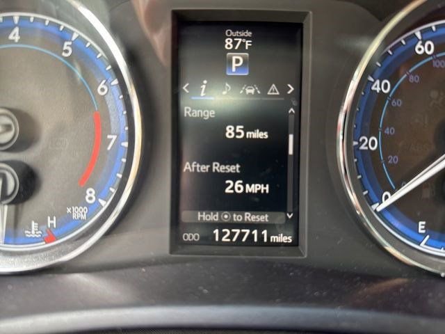 Used 2017 Toyota Corolla SE 50th Anniversary FWD image 11