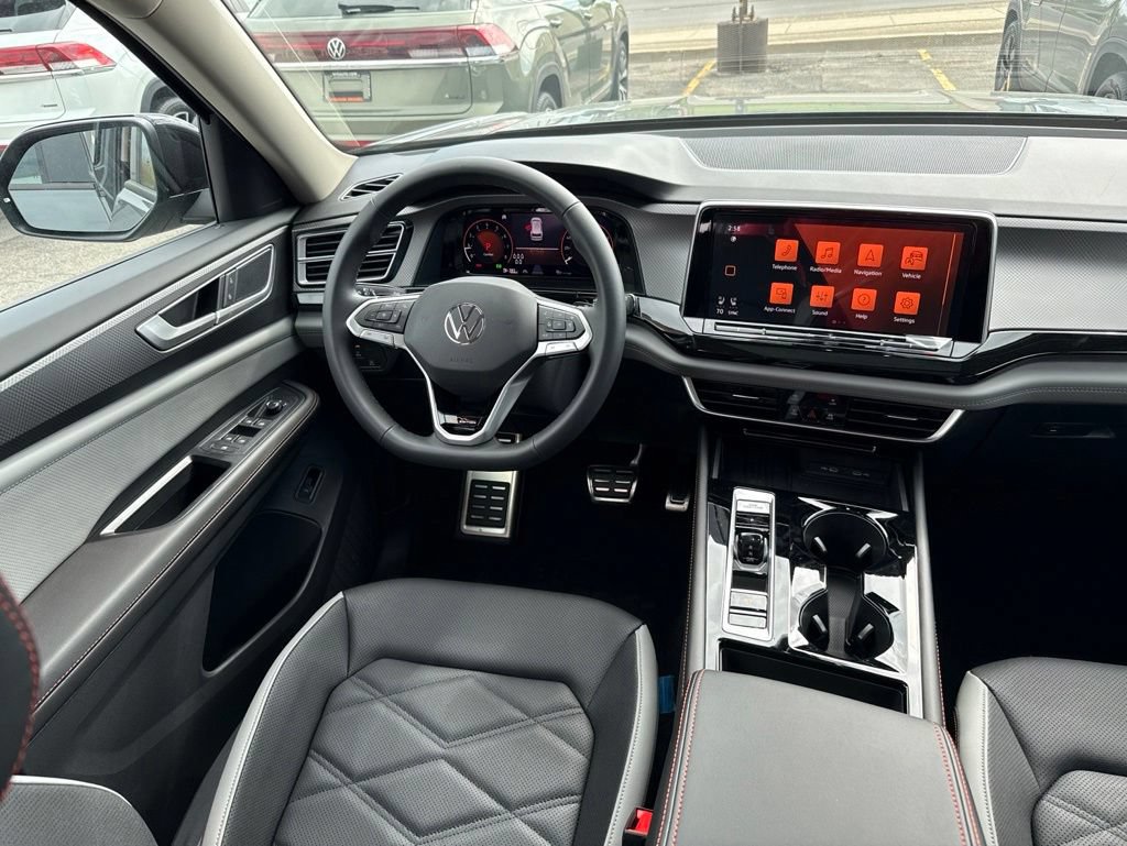 New 2026 Volkswagen Atlas Peak Edition AWD/4WD image 10
