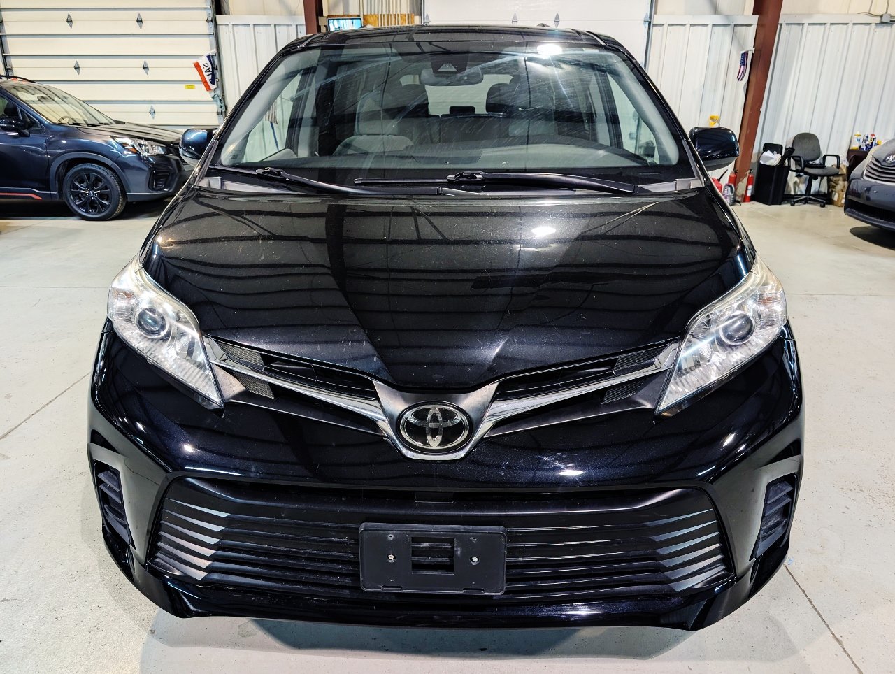 Used 2020 Toyota Sienna LE AWD/4WD image 10