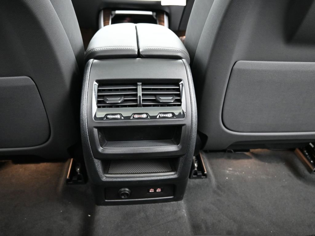 New 2026 BMW X5 xDrive40i AWD/4WD image 39