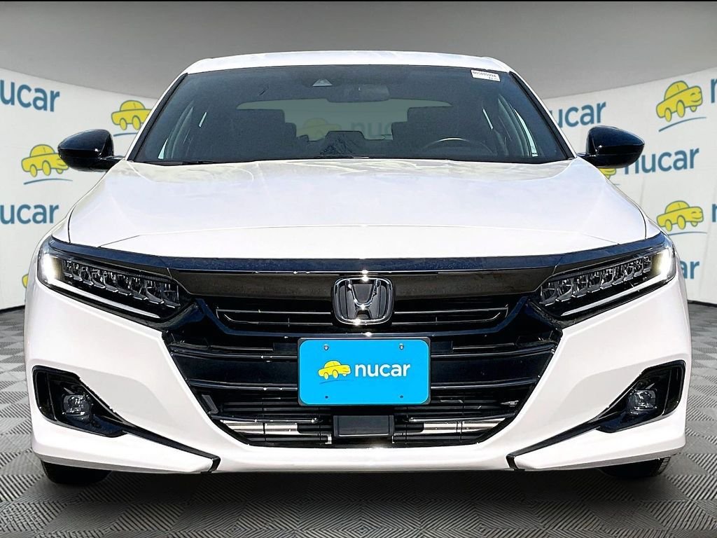 Used 2022 Honda Accord Sport image 2