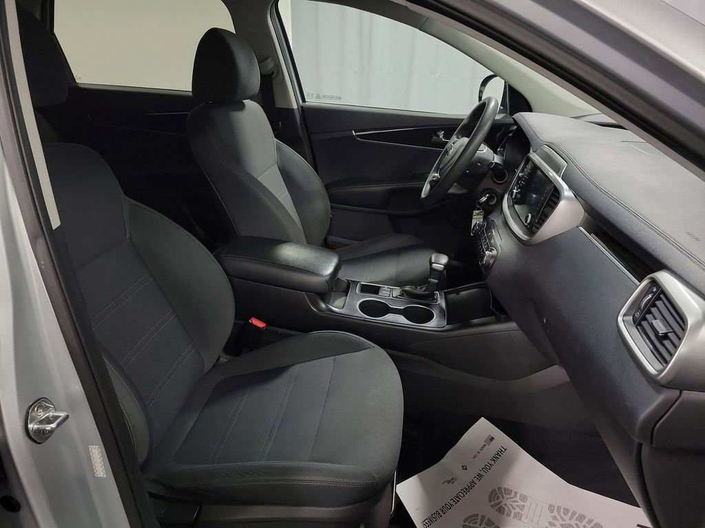 Used 2020 Kia Sorento L image 28