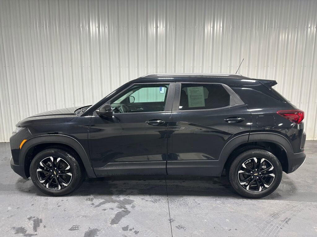 Used 2023 Chevrolet TrailBlazer LT w/ Convenience Package image 4