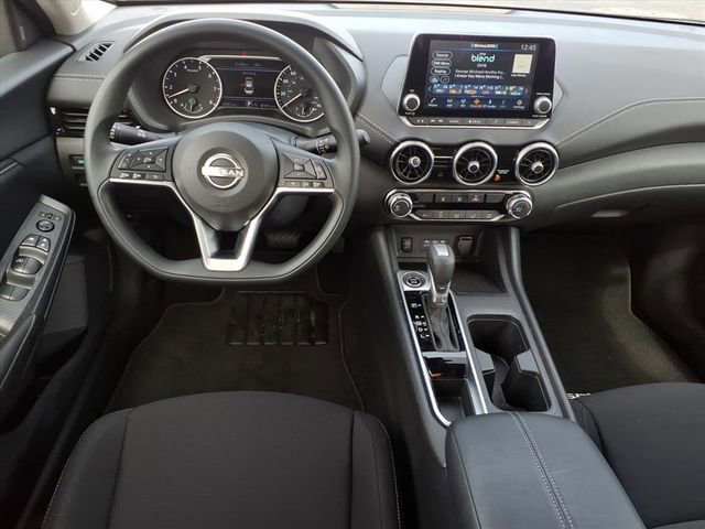 Certified 2025 Nissan Sentra SV image 9