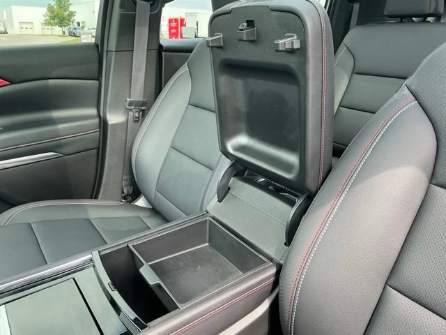 Used 2026 Chevrolet Traverse Z71 w/ Driver Confidence Package AWD/4WD image 31