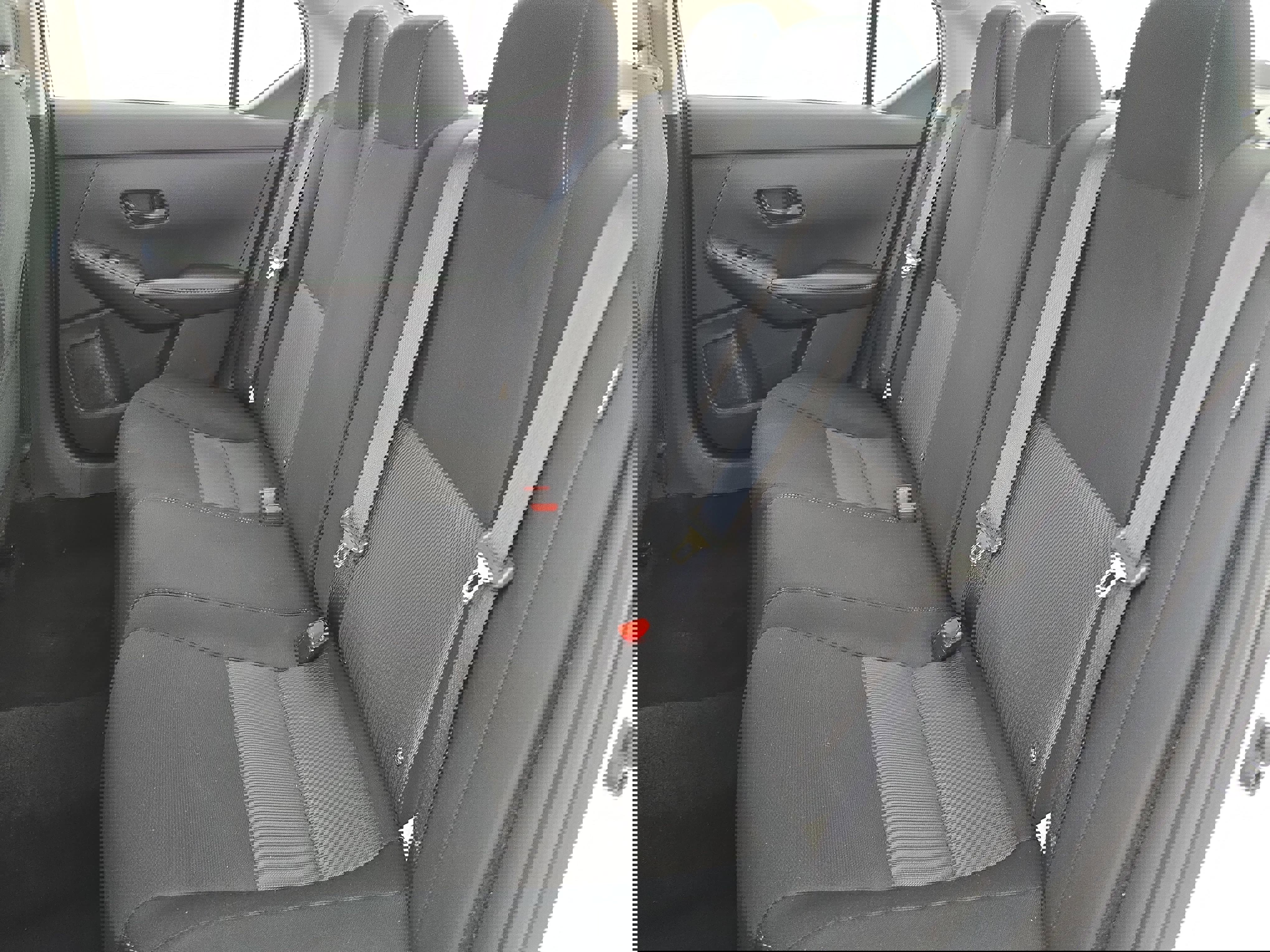 Used 2024 Nissan Sentra SV image 13