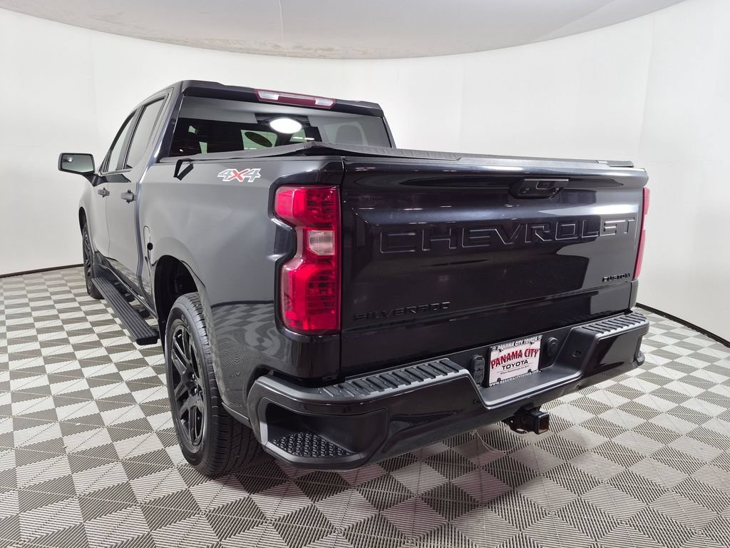 Used 2023 Chevrolet Silverado 1500 Custom w/ LPO, Dark Essentials Package AWD/4WD image 5