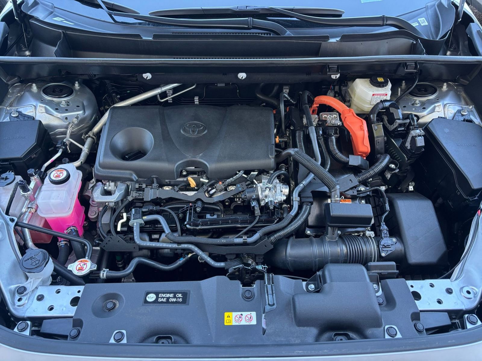 Used 2025 Toyota RAV4 LE image 28