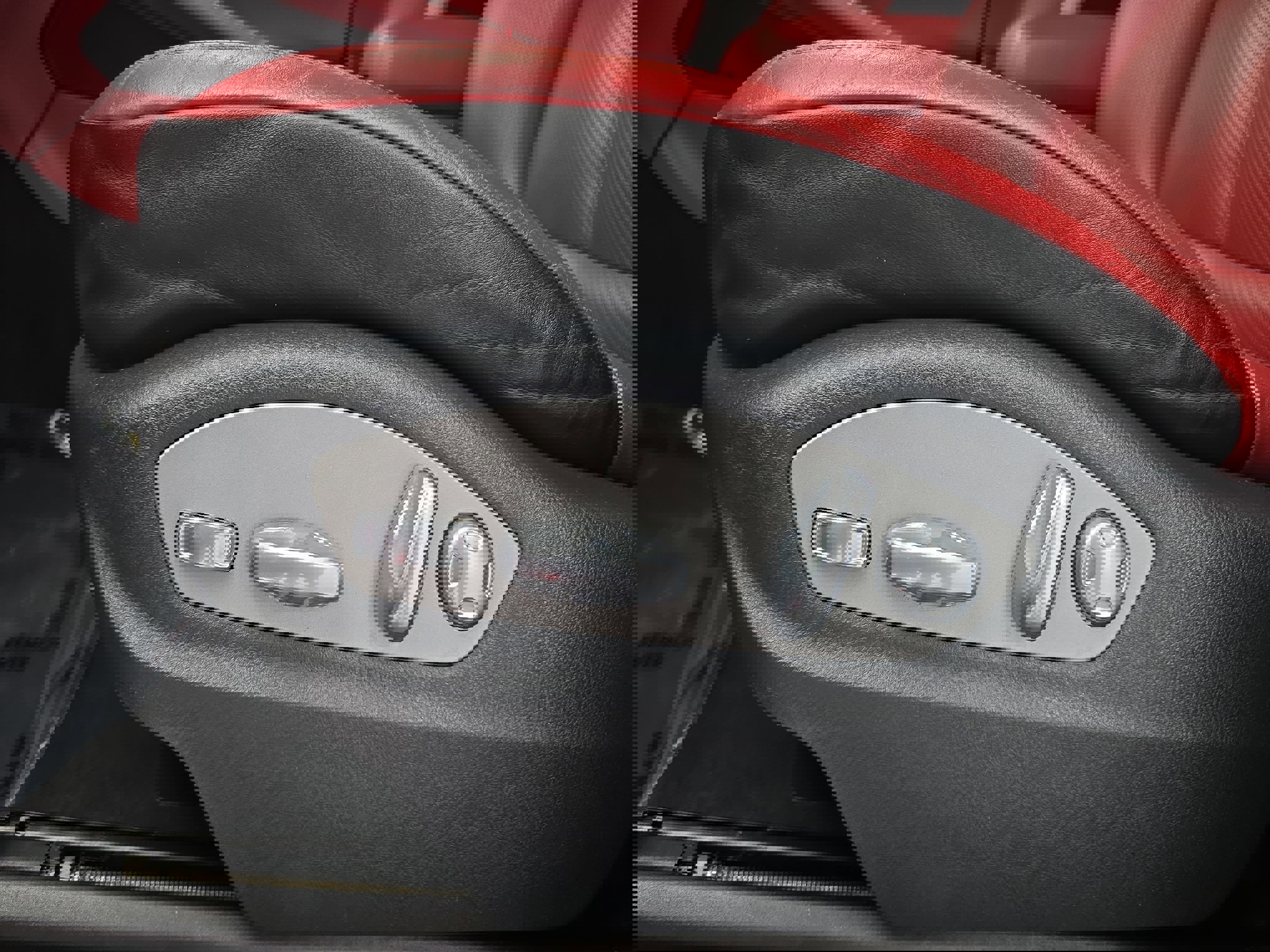 Used 2017 Porsche Macan Turbo image 29