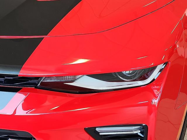 Used 2018 Chevrolet Camaro SS RWD image 9