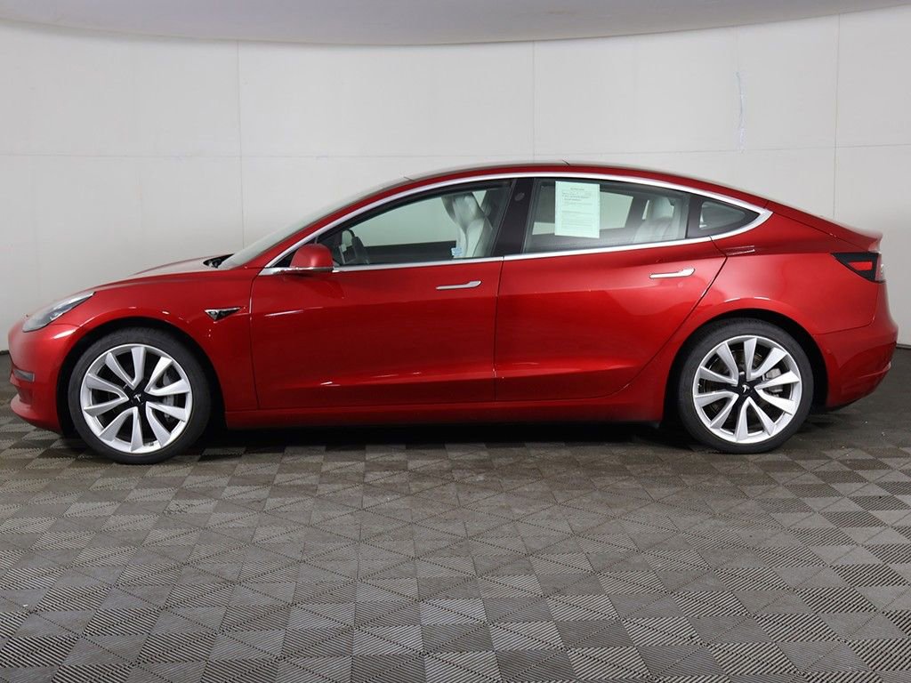 Used 2020 Tesla Model 3 Long Range AWD/4WD image 18