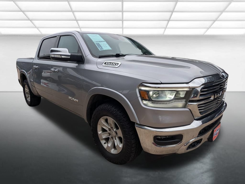 Used 2022 RAM 1500 Laramie AWD/4WD image 1