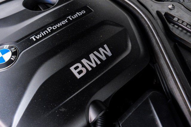 Used 2017 BMW 330i xDrive Sedan AWD/4WD image 71