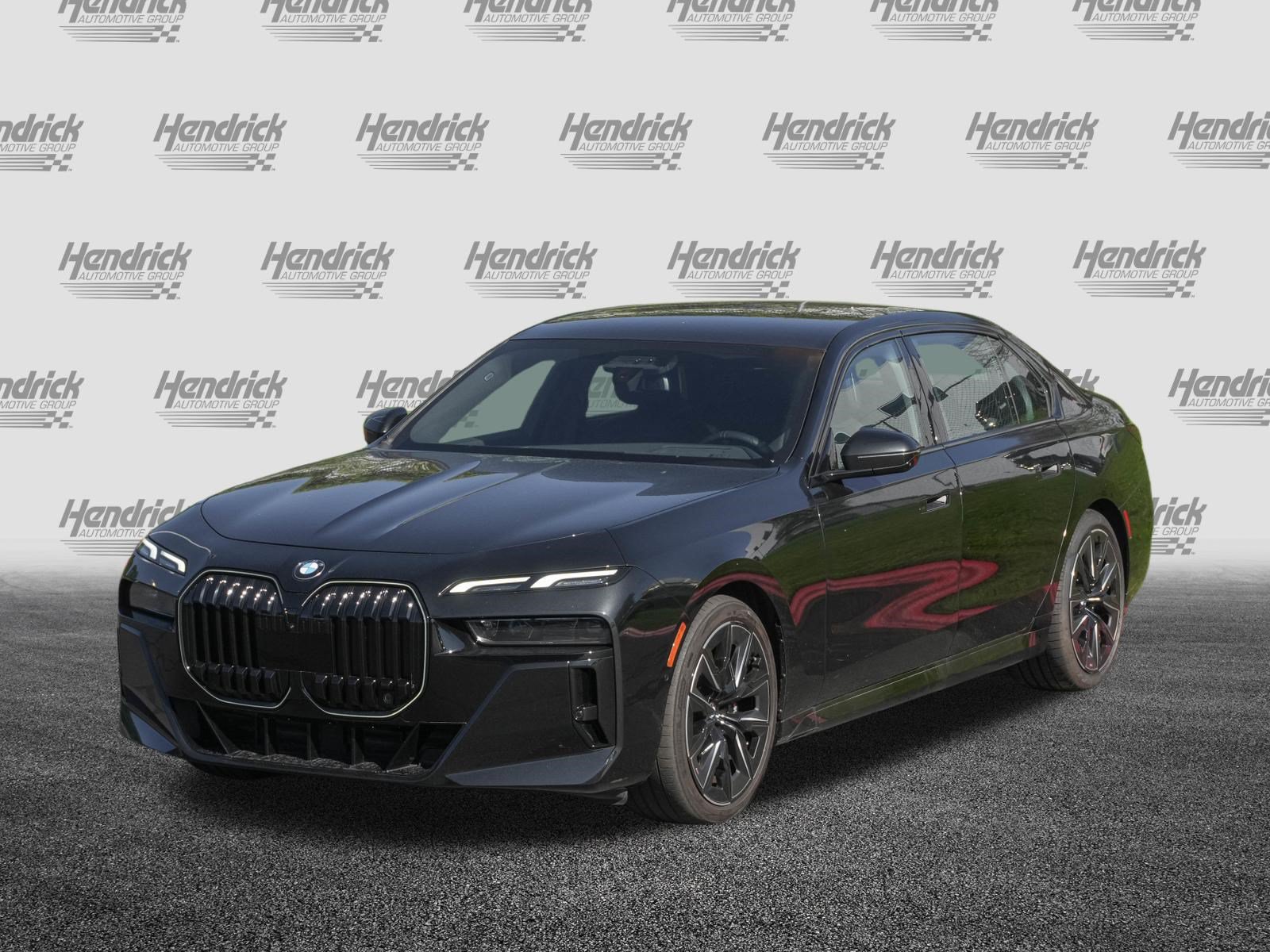 Certified 2024 BMW 740i RWD image 5