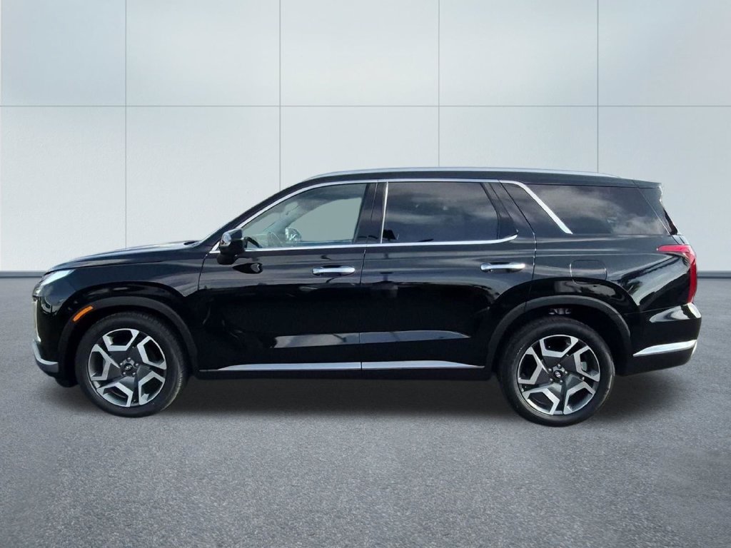 Used 2024 Hyundai Palisade Limited AWD/4WD image 3