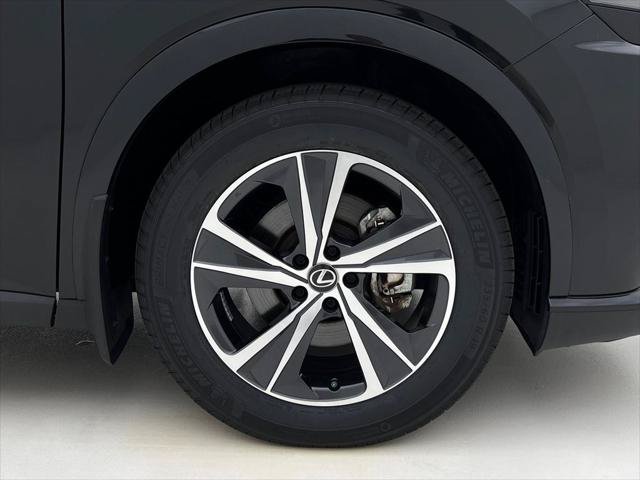 Certified 2023 Lexus RX 350 Premium w/ Cold Area Package AWD/4WD image 29