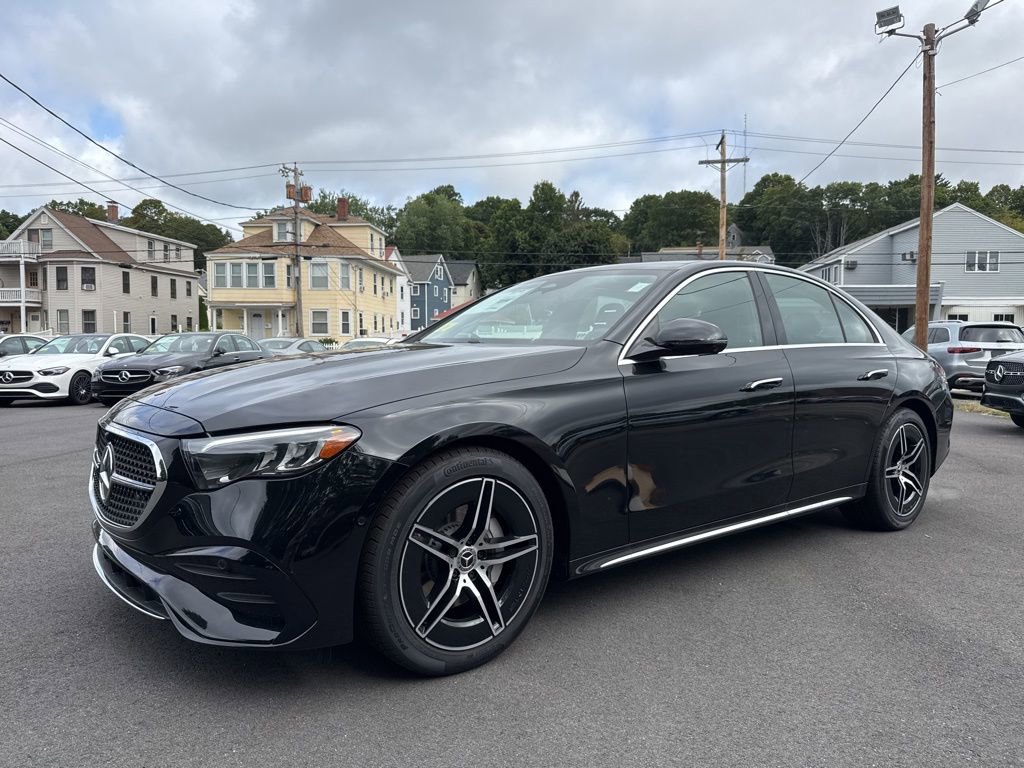 New 2026 Mercedes-Benz E 350 4MATIC Sedan image 3