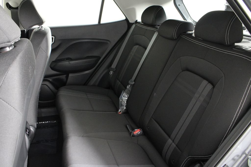 Used 2026 Hyundai Venue SEL FWD image 21