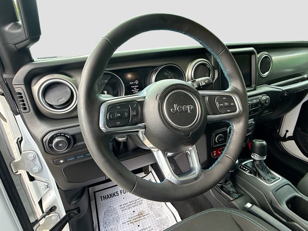 Used 2023 Jeep Wrangler Unlimited Rubicon 4xe w/ Cold Weather Group AWD/4WD image 12
