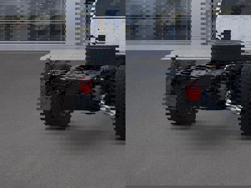 New 2026 Ford F550 4x4 Regular Cab Super Duty w/ XL Chrome Package image 21