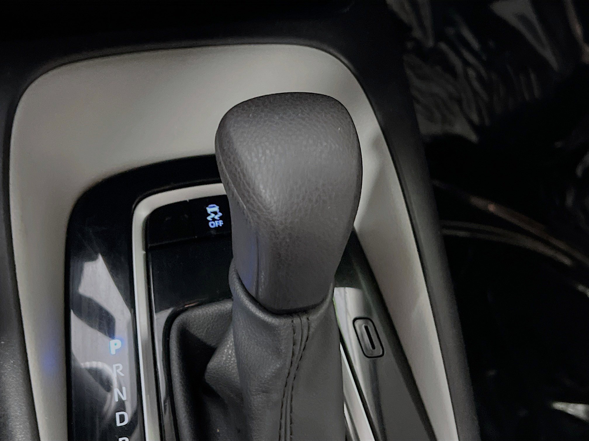 Used 2022 Toyota Corolla LE image 23