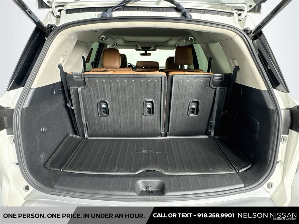 Certified 2024 Nissan Pathfinder Platinum w/ Cargo Package AWD/4WD image 28