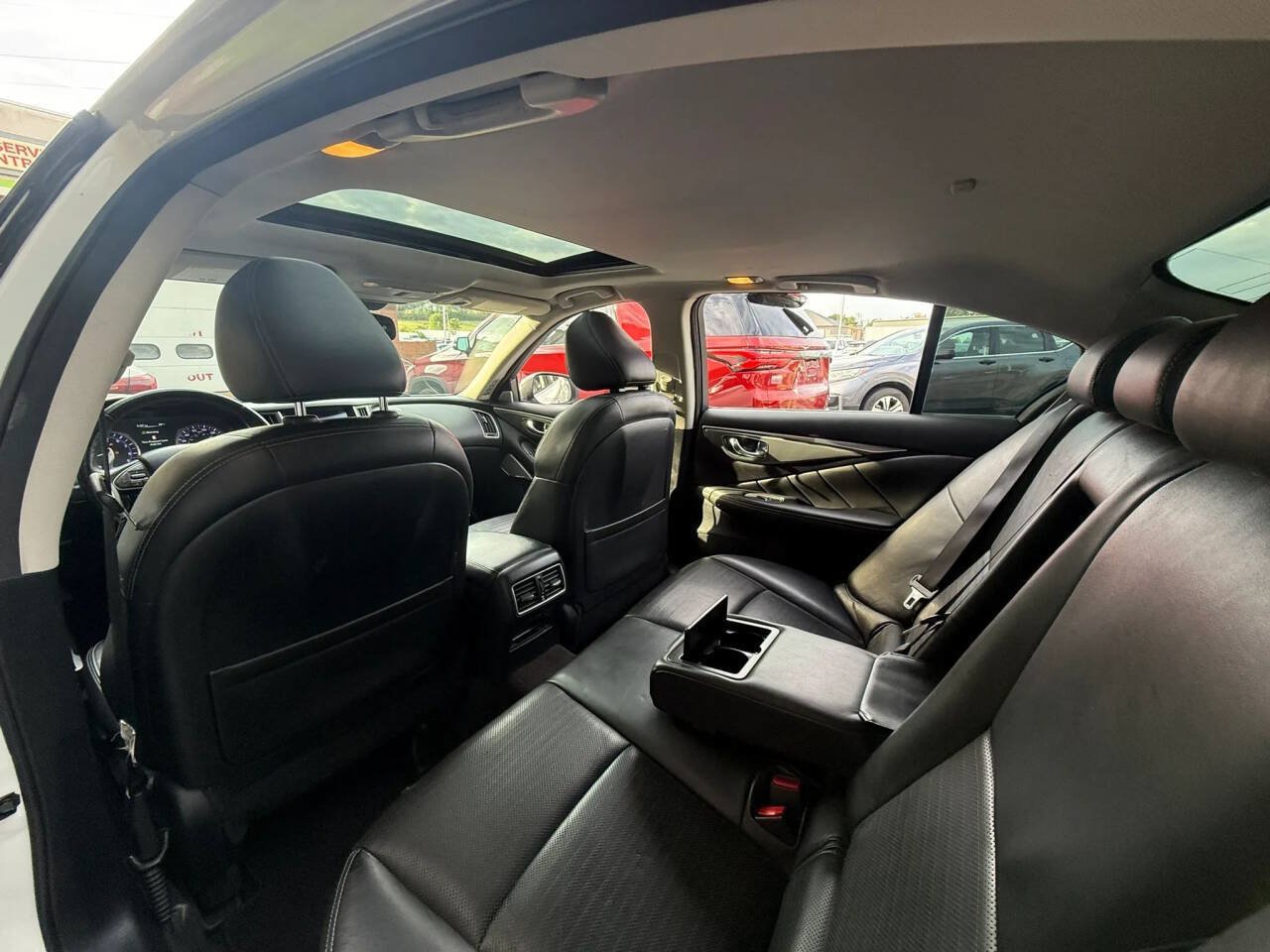Used 2017 INFINITI Q50 Sport AWD/4WD image 17