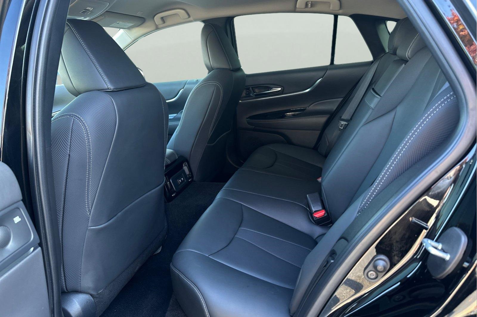 Used 2022 Toyota Mirai XLE image 5