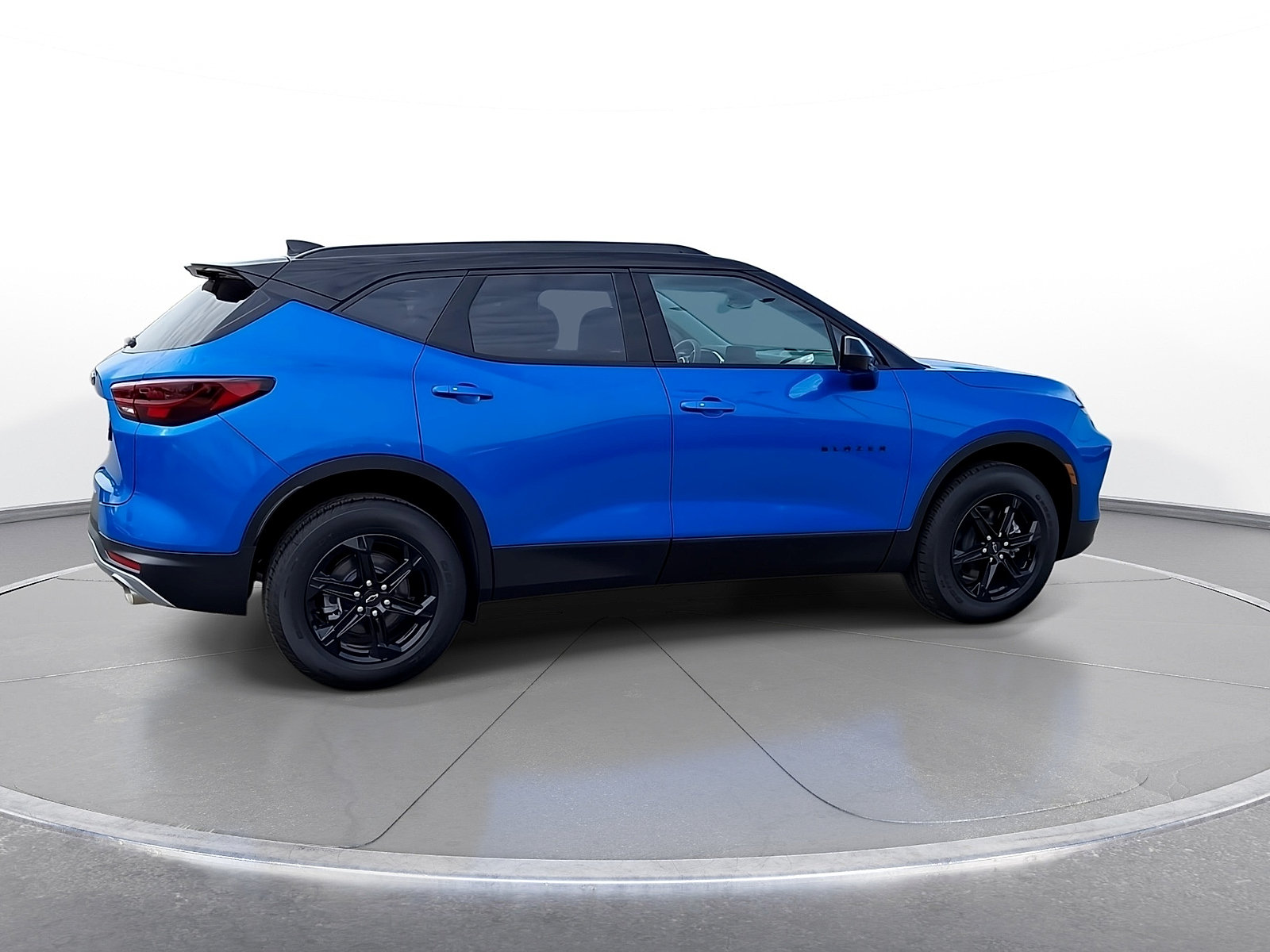 New 2026 Chevrolet Blazer LT w/ Midnight/Sport Edition AWD/4WD image 9