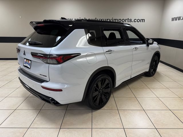 New 2026 Mitsubishi Outlander SEL Black Edition FWD image 6