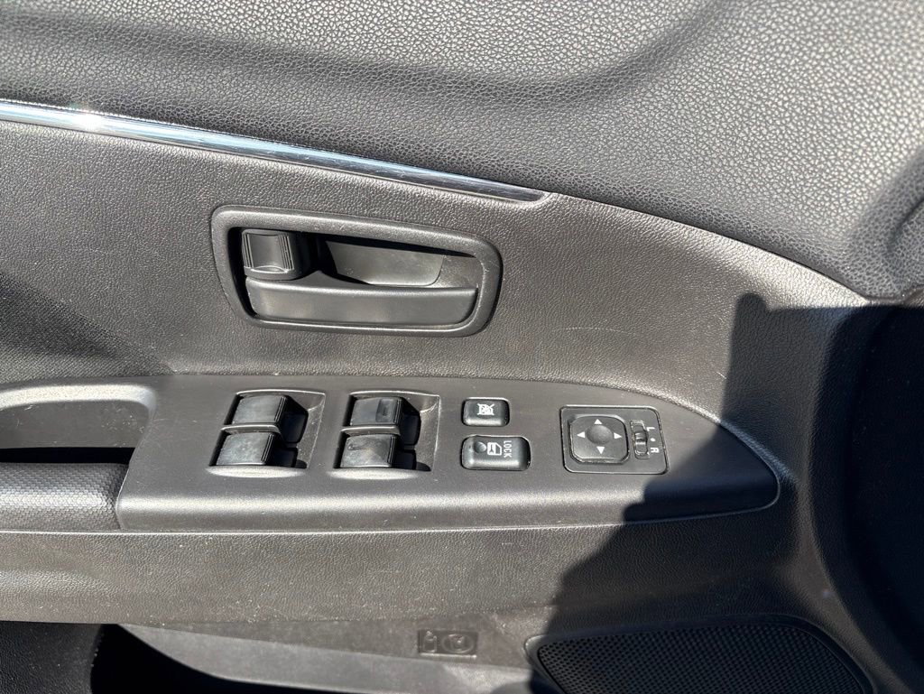Used 2014 Mitsubishi Outlander Sport ES AWD/4WD image 24
